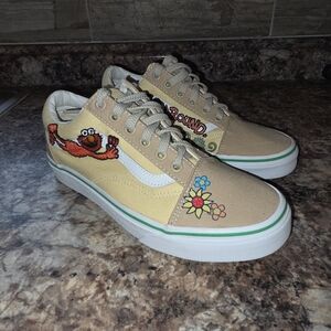Vans X Sesame Street Old Skool Elmo Women's Sz 7 / Men's 5.5 Floral Sneaker